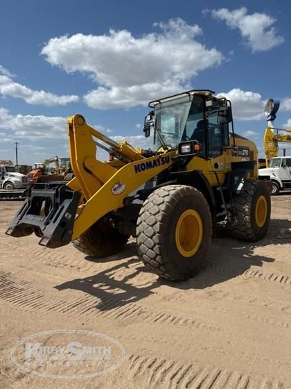 Used Komatsu Loader